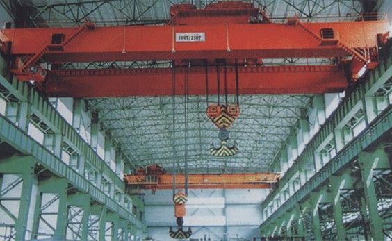 QD型電動(dòng)雙梁橋式起重機(jī)